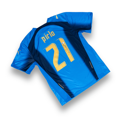 Andrea Pirlo - Jersey Firmado Italia