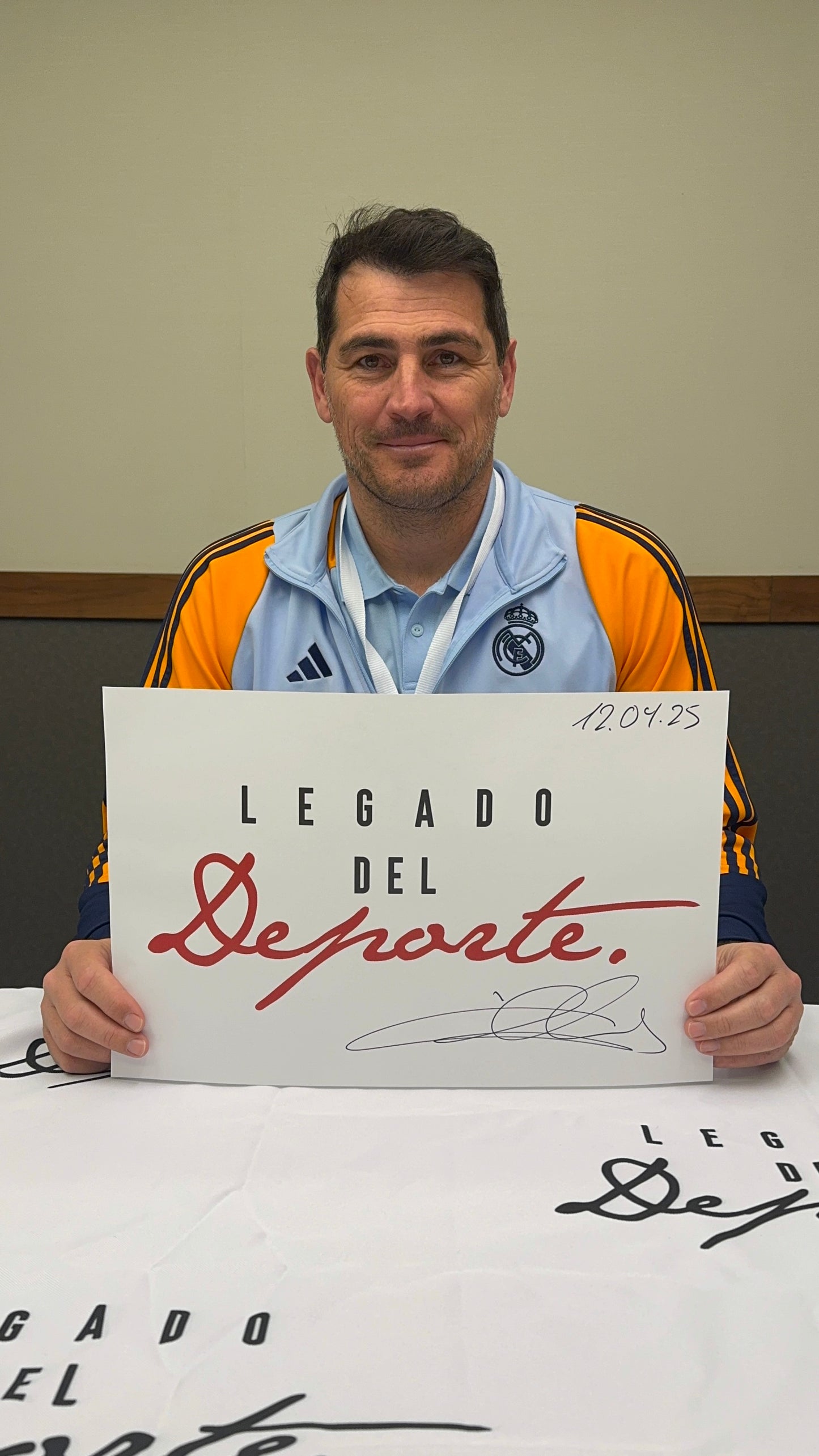 Iker Casillas- Jersey Firmado España
